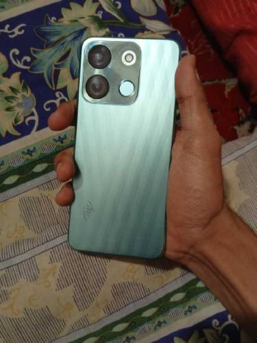 itel A60s 4+4.  128 I GB 