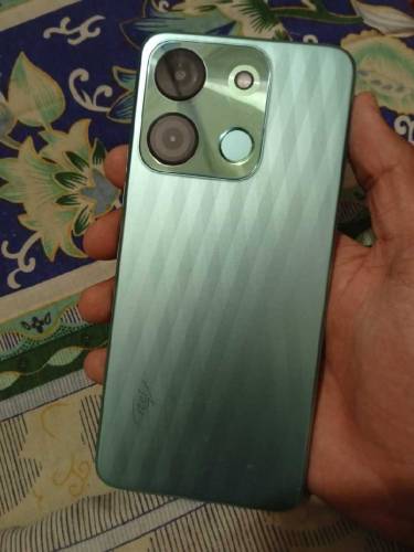 itel A60s 4+4.  128 I GB 