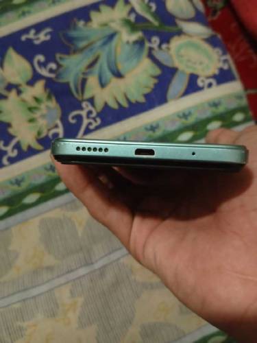 itel A60s 4+4.  128 I GB 
