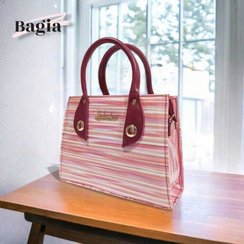 •  Material: Patent Leather•  Product Type: Hand Bag•  Pattern Design