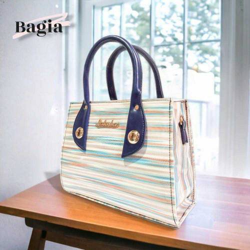 •  Material: Patent Leather•  Product Type: Hand Bag•  Pattern Design