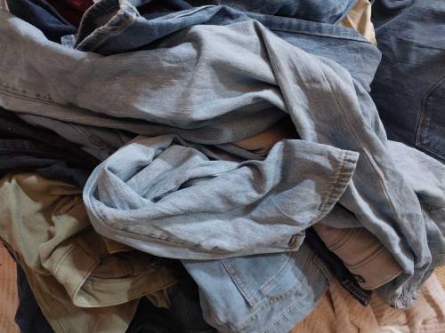 UNCUT  WHITE, COLOR T.SHIRTS, SWEAT SHIRTS ,JEANS AND WOOL
