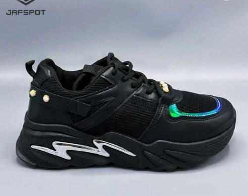 Woman shoes 