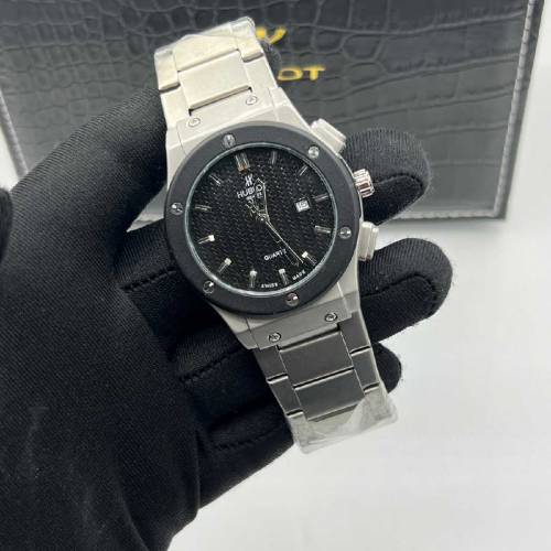 Hublot Watch in Chain