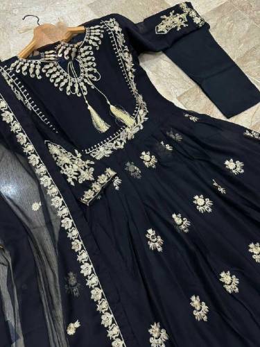 3 Pcs Women Stitched Chiffon Embroidered Maxi 