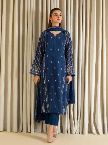 woman clothes 