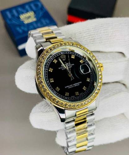 boy watches 