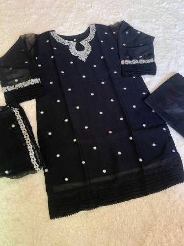 3 Pcs Women's Stitched Chiffon Embroidered Suit 