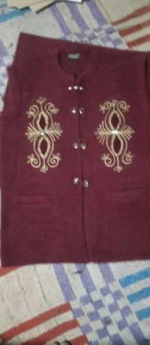 Ladies sweaters mama size large.
