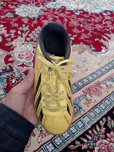 futsal shoes
