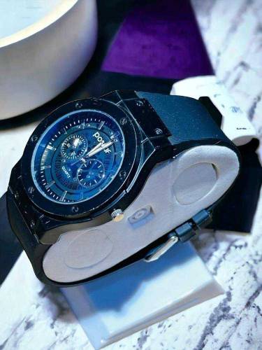 Mens classic analogue watch