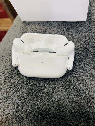 AirPods Pro 2 with buzzer 