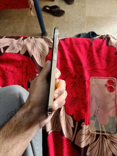 Sparx Neo7Ultra 6gb128gb with box charger 