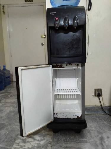 Orient Dispenser