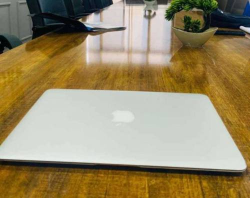 Apple MacBook Air 2014