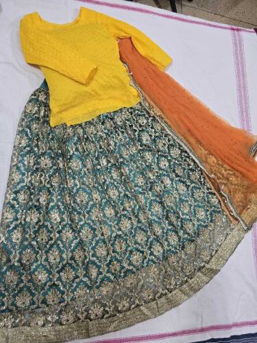 Mehndi dresses 