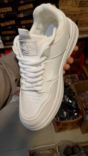 Mens Dynamic Sneakers