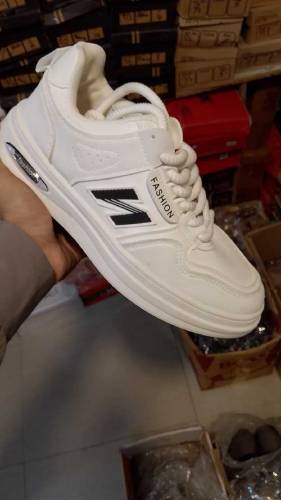 Mens Dynamic Sneakers