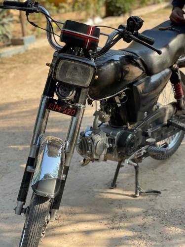 bike may ksi kisam ka kam nhi haa 