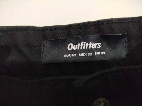 outfitters straight fit geans no tag
