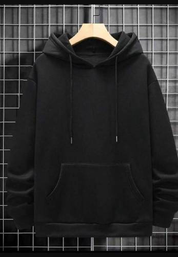 plain black hoddie for men in luxury⚜️and comfortable fabric 💫