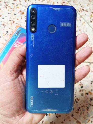 Spark 4 Mobile Ram 3Gb & Rom 32Gb With Box