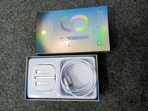 orginal iphone 35 watt adpater with type c to type c. hogh guality adp