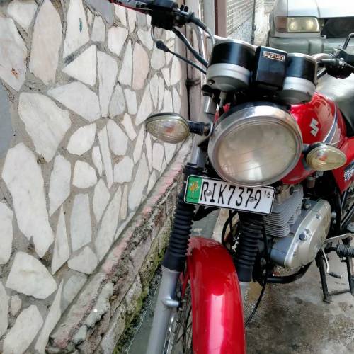 Suzuki bike urgent for sale 