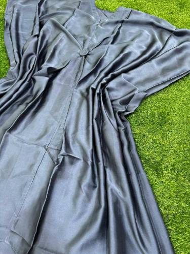 ladies silk stitched kaftan gown 