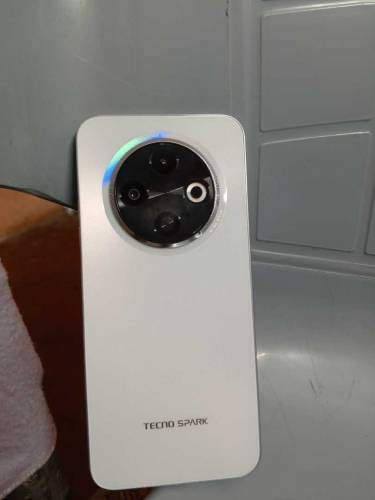 Tecno spark 30c 