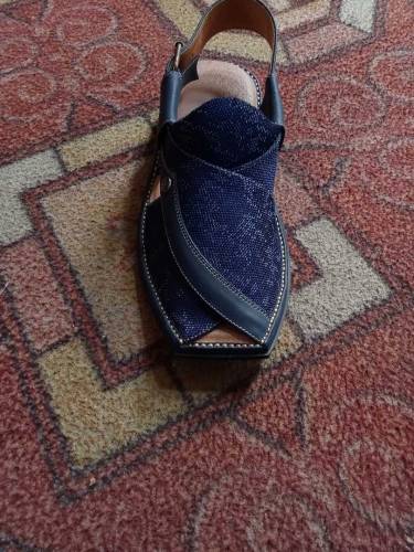 ORIGINAL PESHAWER ZALMI DESIGN IN KAPRA PACK VERY COMFORTABLE .
