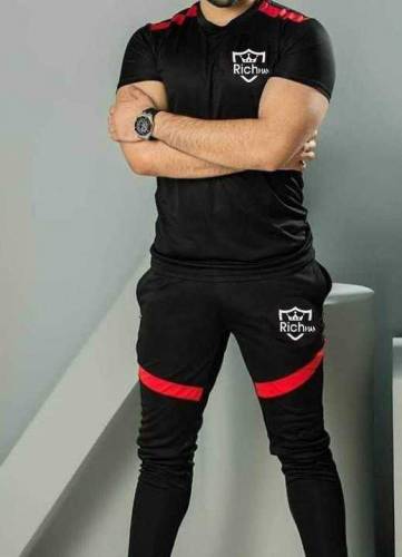 •  Includes: T-shirt, Trouser•  Fabric: Polyester•  Pattern: Stripes P