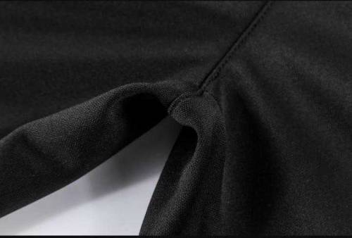 •  Includes: T-shirt, Trouser•  Fabric: Polyester•  Pattern: Stripes P