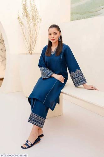 women unstitched Dhanak Embroidered Suit 