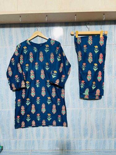 woman dress 
