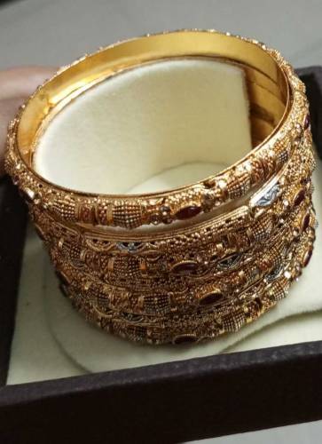 gold plated jewellery set