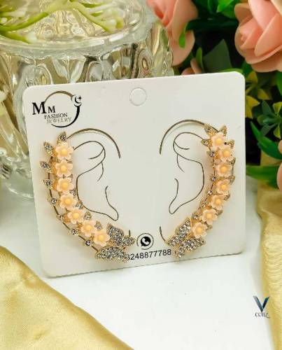 🌺Fancy China Butterfly 🦋 flowers Earcuff 🌺🌸Available Colours 🌸 