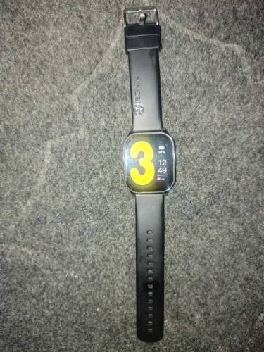 smart watch ronin R-07 new condition only unbox