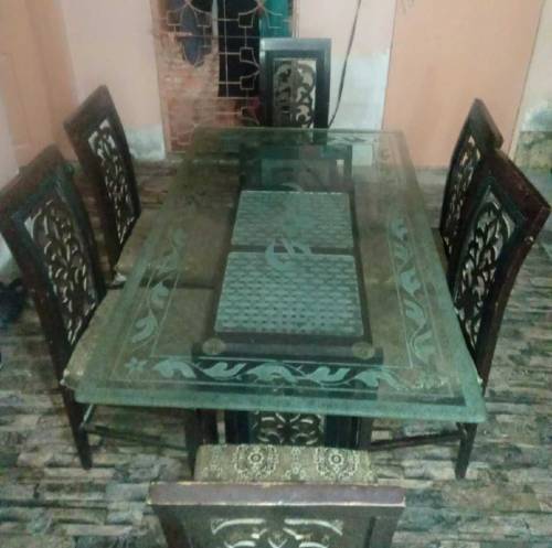 shesham wood dining table