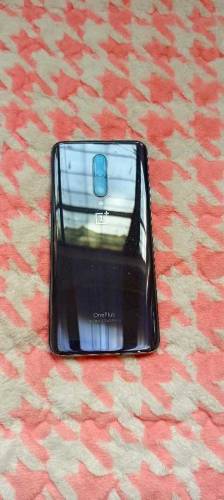 i sele OnePlus 7 pro mobile phone .. condition 10%80