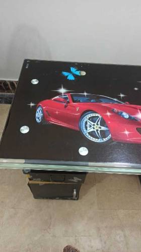 computer table bikul shai h argent sale krne h 7000