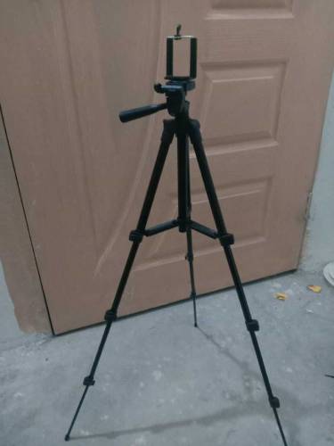 mobile and camera stand 