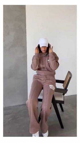 Stylish 2 Pcs printed Fleece Hooded Shirt and Trouser Set forWomen