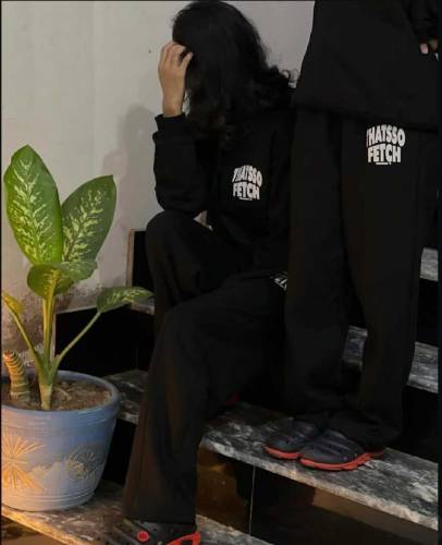 Stylish 2 Pcs printed Fleece Hooded Shirt and Trouser Set forWomen