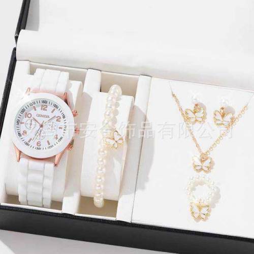 Women's Korean style watches