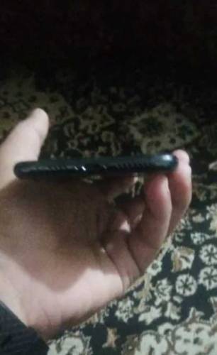 iPhone 11 pro max for sale 512 GB water pack original box with charger