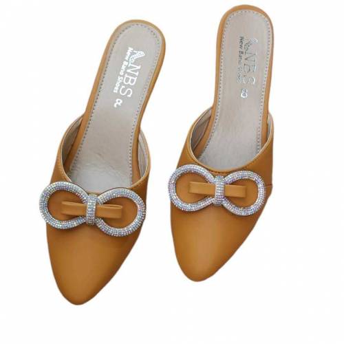 Trendy heels for Women