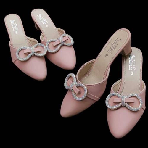 Trendy heels for Women