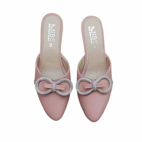 Trendy heels for Women