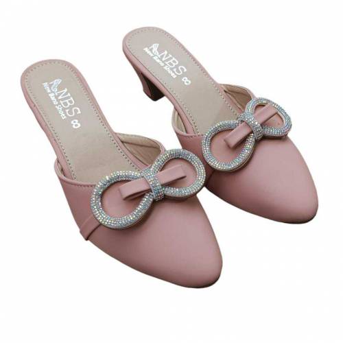 Trendy heels for Women